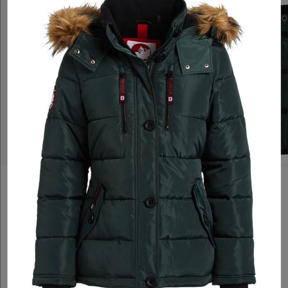 NWT Green Canada Weather Gear Puffer Jacket
